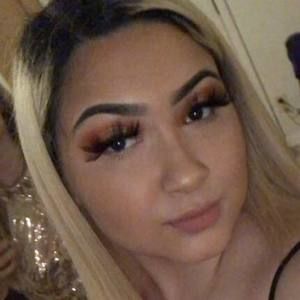 Meet your Posher, Marlen